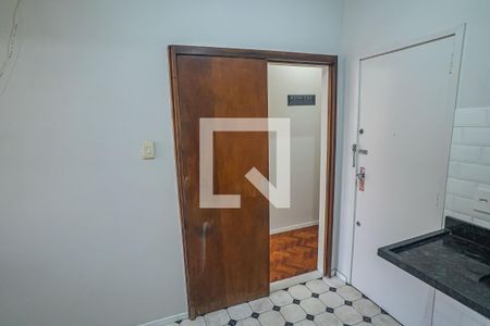 Apartamento à venda com 70m², 2 quartos e sem vaga Apartamento à venda com 70m², 2 quartos e sem vagaCozinha