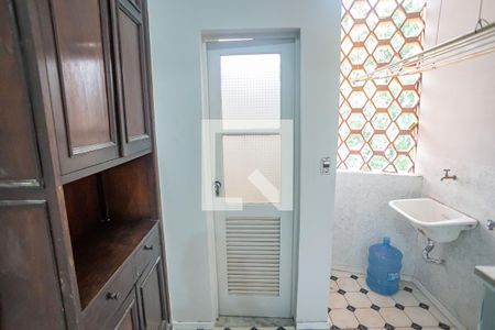 Apartamento à venda com 70m², 2 quartos e sem vaga Apartamento à venda com 70m², 2 quartos e sem vagaÁrea de Serviço - Banheiro