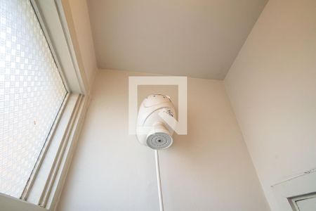 Apartamento à venda com 70m², 2 quartos e sem vaga Apartamento à venda com 70m², 2 quartos e sem vagaÁrea de Serviço - Banheiro