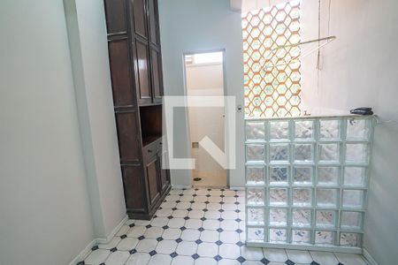 Apartamento à venda com 70m², 2 quartos e sem vaga Apartamento à venda com 70m², 2 quartos e sem vagaCozinha