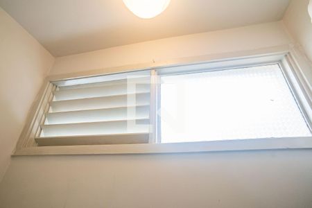 Apartamento à venda com 70m², 2 quartos e sem vaga Apartamento à venda com 70m², 2 quartos e sem vagaÁrea de Serviço - Banheiro