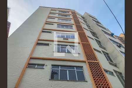 Apartamento à venda com 70m², 2 quartos e sem vaga Apartamento à venda com 70m², 2 quartos e sem vagaFachada do Prédio