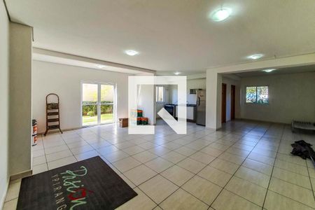 Apartamento à venda com 68m², 2 quartos e 1 vaga Apartamento à venda com 68m², 2 quartos e 1 vagaÁrea comum - Salão de festas