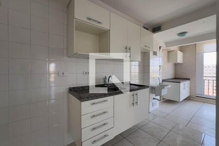 Apartamento à venda com 68m², 2 quartos e 1 vaga Apartamento à venda com 68m², 2 quartos e 1 vagaCozinha e área de serviço