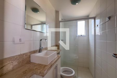 Apartamento à venda com 68m², 2 quartos e 1 vaga Apartamento à venda com 68m², 2 quartos e 1 vagaBanheiro do quarto 1