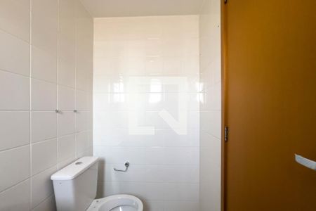 Apartamento à venda com 68m², 2 quartos e 1 vaga Apartamento à venda com 68m², 2 quartos e 1 vagaBanheiro