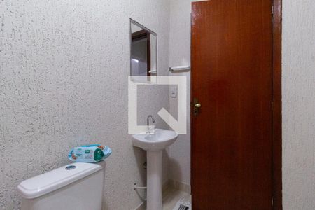 Casa à venda com 169m², 3 quartos e 2 vagasBanheiro 2