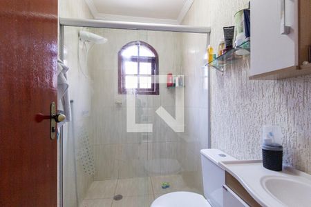 Casa à venda com 169m², 3 quartos e 2 vagasBanheiro da suíte