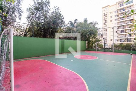 Apartamento à venda com 136m², 3 quartos e 3 vagas Apartamento à venda com 136m², 3 quartos e 3 vagasÁrea comum - Quadra