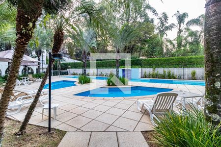 Apartamento à venda com 136m², 3 quartos e 3 vagas Apartamento à venda com 136m², 3 quartos e 3 vagasÁrea comum - Piscina