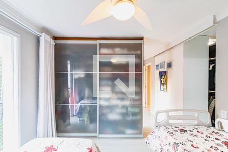 Apartamento à venda com 136m², 3 quartos e 3 vagas Apartamento à venda com 136m², 3 quartos e 3 vagasQuarto 1