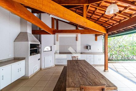 Apartamento à venda com 136m², 3 quartos e 3 vagas Apartamento à venda com 136m², 3 quartos e 3 vagasÁrea comum - Churrasqueira