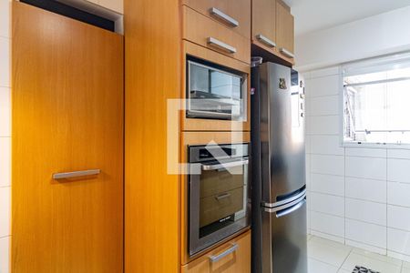 Apartamento à venda com 136m², 3 quartos e 3 vagas Apartamento à venda com 136m², 3 quartos e 3 vagasCozinha