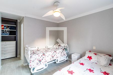 Apartamento à venda com 136m², 3 quartos e 3 vagas Apartamento à venda com 136m², 3 quartos e 3 vagasQuarto 1