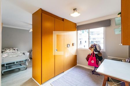 Apartamento à venda com 136m², 3 quartos e 3 vagas Apartamento à venda com 136m², 3 quartos e 3 vagasQuarto 1