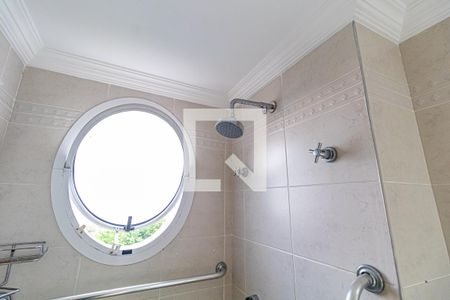 Apartamento à venda com 136m², 3 quartos e 3 vagas Apartamento à venda com 136m², 3 quartos e 3 vagasBanheiro social