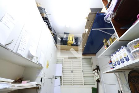 Casa à venda com 500m², 4 quartos e 5 vagasDepósito