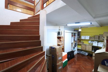 Casa à venda com 500m², 4 quartos e 5 vagasAdega Suite 1