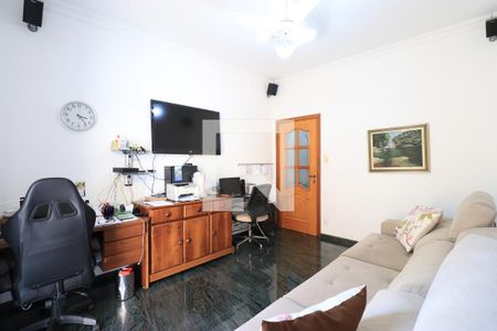 Casa à venda com 500m², 4 quartos e 5 vagasQuarto 3