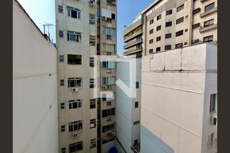 Sala vista de apartamento para alugar com 4 quartos, 144m² em Ipanema, Rio de Janeiro