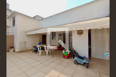 Apartamento para alugar com 144m², 4 quartos e 1 vaga Apartamento para alugar com 144m², 4 quartos e 1 vagaTerraço