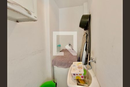 Apartamento para alugar com 144m², 4 quartos e 1 vaga Apartamento para alugar com 144m², 4 quartos e 1 vagaLavanderia