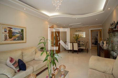 Sala de casa para alugar com 4 quartos, 285m² em Jardim Pinheiros, São Paulo