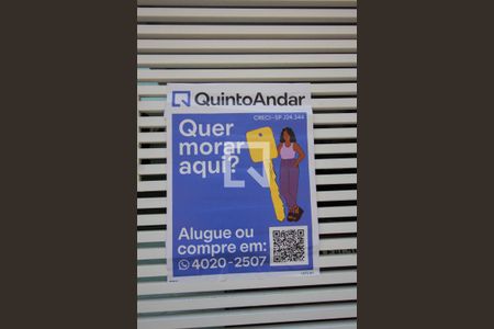 Casa para alugar com 285m², 4 quartos e 5 vagasFachada - placa instalada