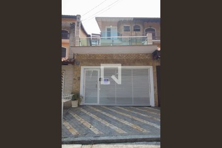 Casa para alugar com 285m², 4 quartos e 5 vagasFachada