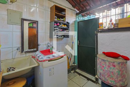 Casa à venda com 300m², 6 quartos e 2 vagasÁrea de serviço 