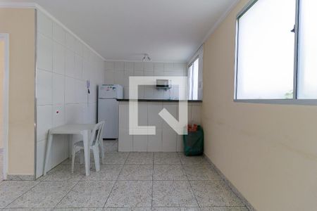 Apartamento para alugar com 38m², 2 quartos e sem vaga Apartamento para alugar com 38m², 2 quartos e sem vagaSalão de Festas