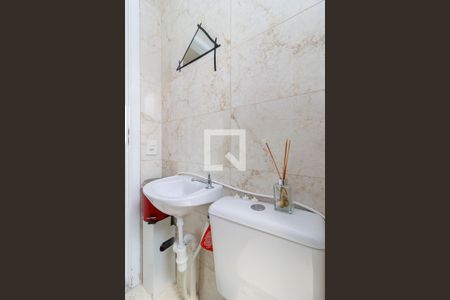 Apartamento para alugar com 38m², 2 quartos e sem vaga Apartamento para alugar com 38m², 2 quartos e sem vagaBanheiro