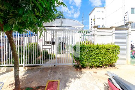 Fachada de apartamento para alugar com 2 quartos, 38m² em Jardim Casablanca, São Paulo