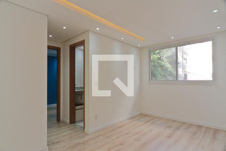 Sala de apartamento à venda com 2 quartos, 43m² em Jardim Íris, São Paulo