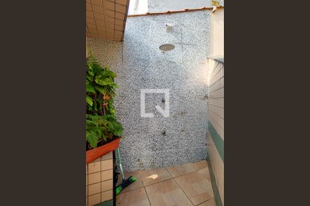 Apartamento para alugar com 94m², 2 quartos e 1 vaga Apartamento para alugar com 94m², 2 quartos e 1 vagaDucha