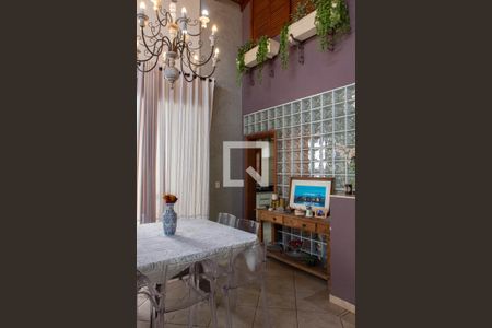 Casa de condomínio à venda com 500m², 5 quartos e 2 vagas Casa de condomínio à venda com 500m², 5 quartos e 2 vagasSALA DE JANTAR