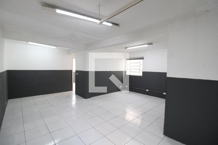 Garagem de casa para alugar com 3 quartos, 120m² em Água Fria, São Paulo