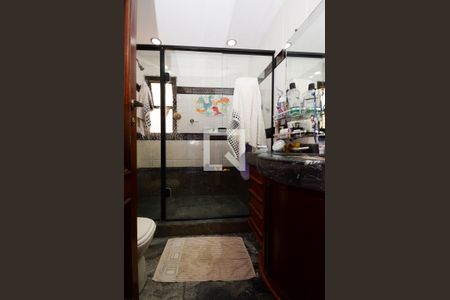 Apartamento à venda com 188m², 4 quartos e 3 vagasBanheiro da Suíte