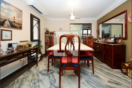 Apartamento à venda com 188m², 4 quartos e 3 vagasSala de Jantar