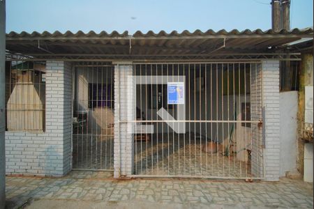 Casa para alugar com 54m², 2 quartos e 2 vagasFachada