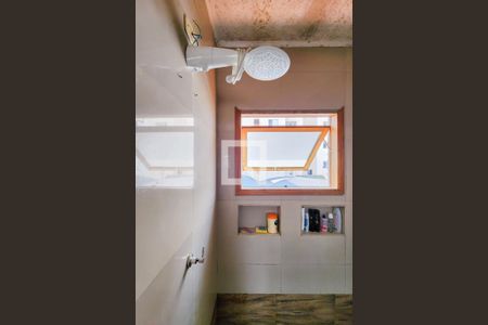 Casa para alugar com 351m², 4 quartos e 5 vagasBanheiro 