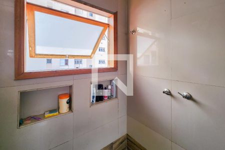 Casa para alugar com 351m², 4 quartos e 5 vagasBanheiro 