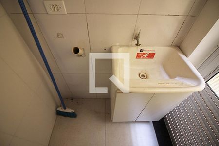 Apartamento à venda com 81m², 2 quartos e 1 vagaÁrea de Serviço