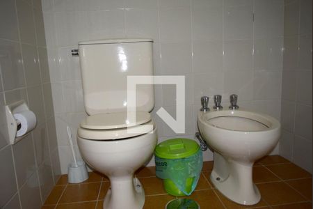 Apartamento à venda com 89m², 3 quartos e 3 vagasBanheiro social