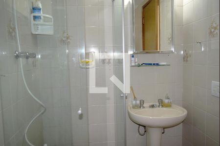 Apartamento à venda com 89m², 3 quartos e 3 vagasBanheiro social