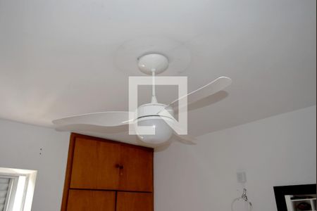 Apartamento à venda com 89m², 3 quartos e 3 vagasSuíte - detalhe ventilador