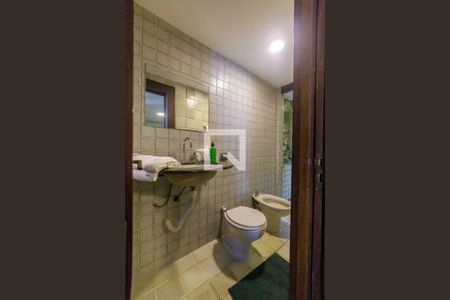 Casa de condomínio à venda com 357m², 4 quartos e 3 vagasBanheiro Suíte 1