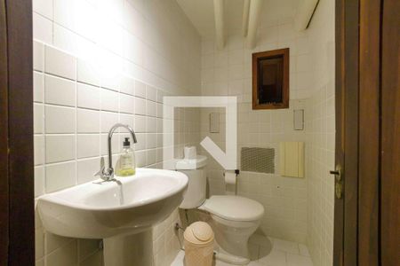 Casa de condomínio à venda com 357m², 4 quartos e 3 vagasLavabo do Salão