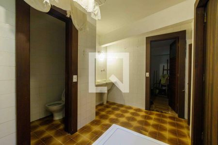 Casa de condomínio à venda com 357m², 4 quartos e 3 vagasÁrea de Serviço