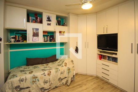 Casa à venda com 260m², 3 quartos e 3 vagas Casa à venda com 260m², 3 quartos e 3 vagasQuarto